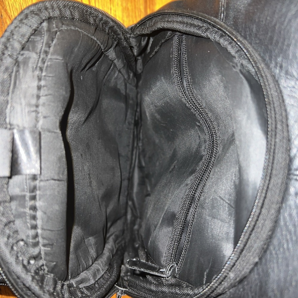 Montauk leather club men's crossbody bag black P03 - Picture 3 of 6